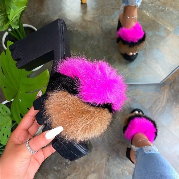 Spice Multi Fur color platform Mules - Picture 3 of 4